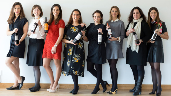 Portugal Wine Girls