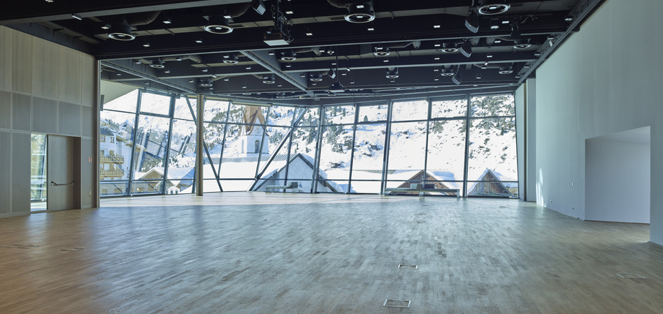 Gurgl_carat_ballsaal_02_20