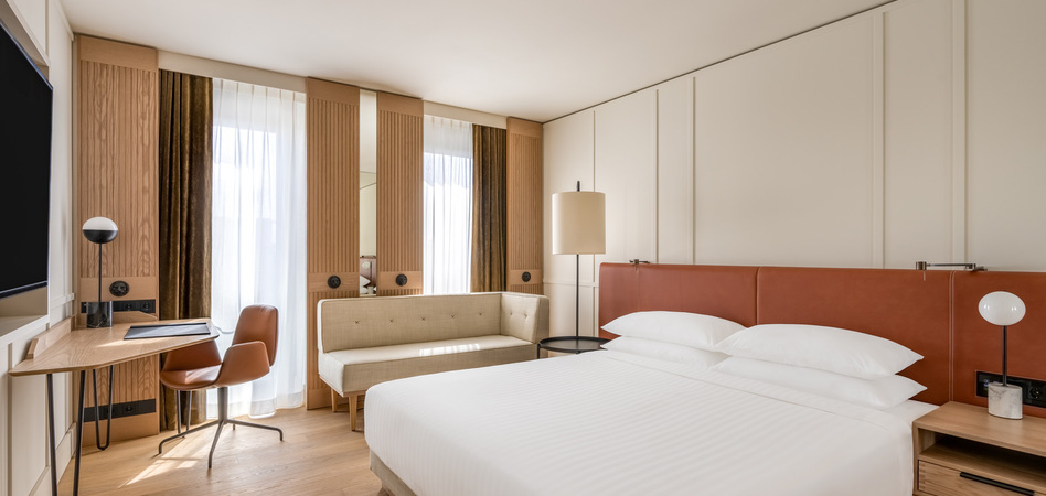 Rooms_deluxe-room_01%20%c2%a9m%c3%bcnchen%20marriott%20hotel%20city%20west